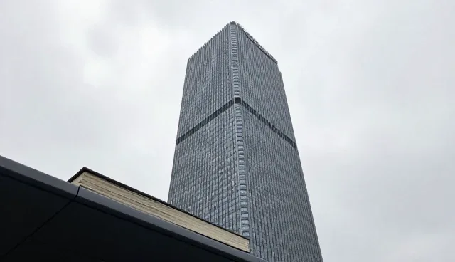 定制化商业灯饰在实际场景中的适用性分析